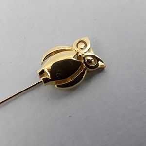 Trifari Gold Tone Owl Brooch Pin Small Reflective
